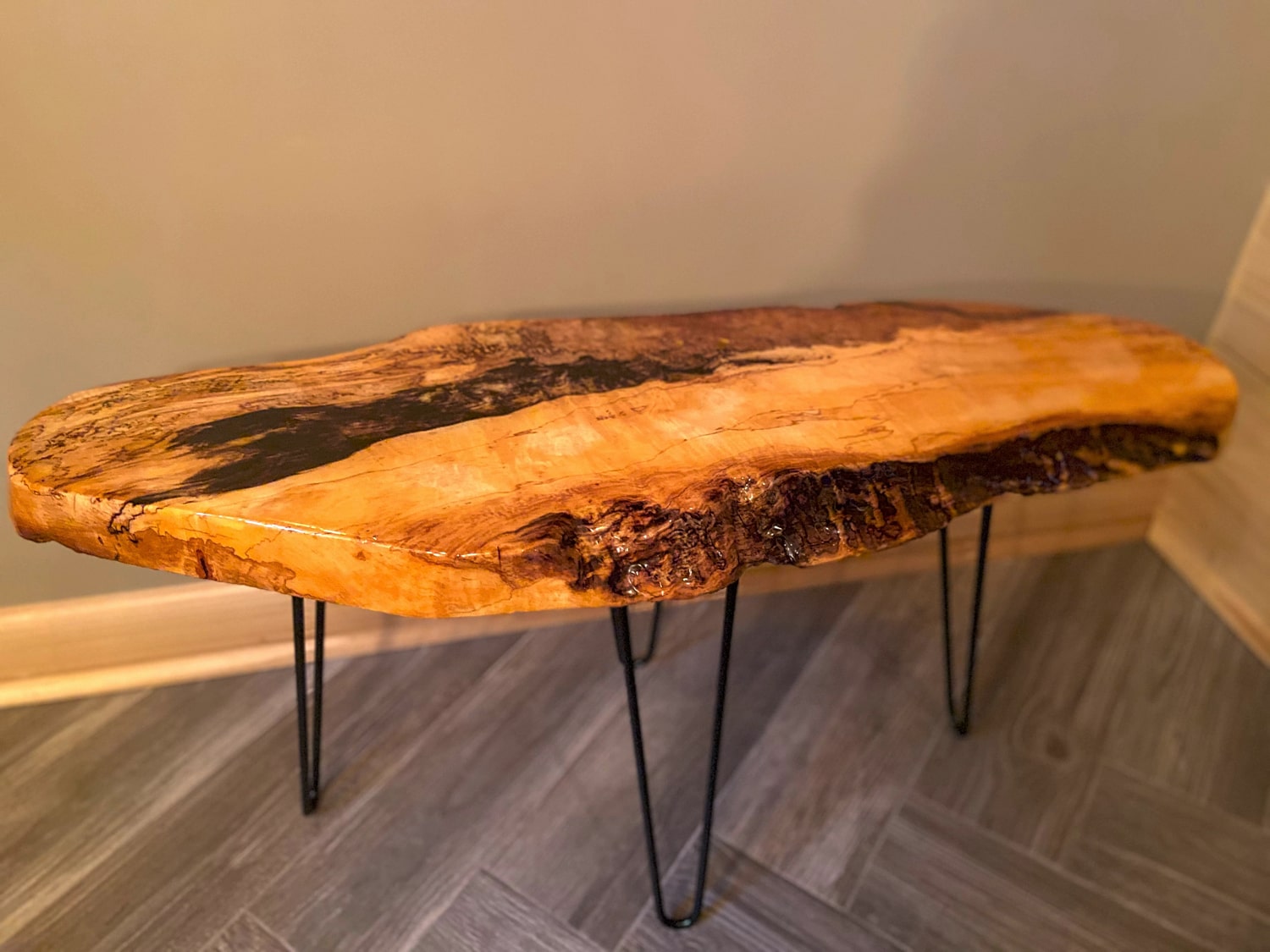 Bar Top and Table Top Clear Epoxy Resin 1 Quart
