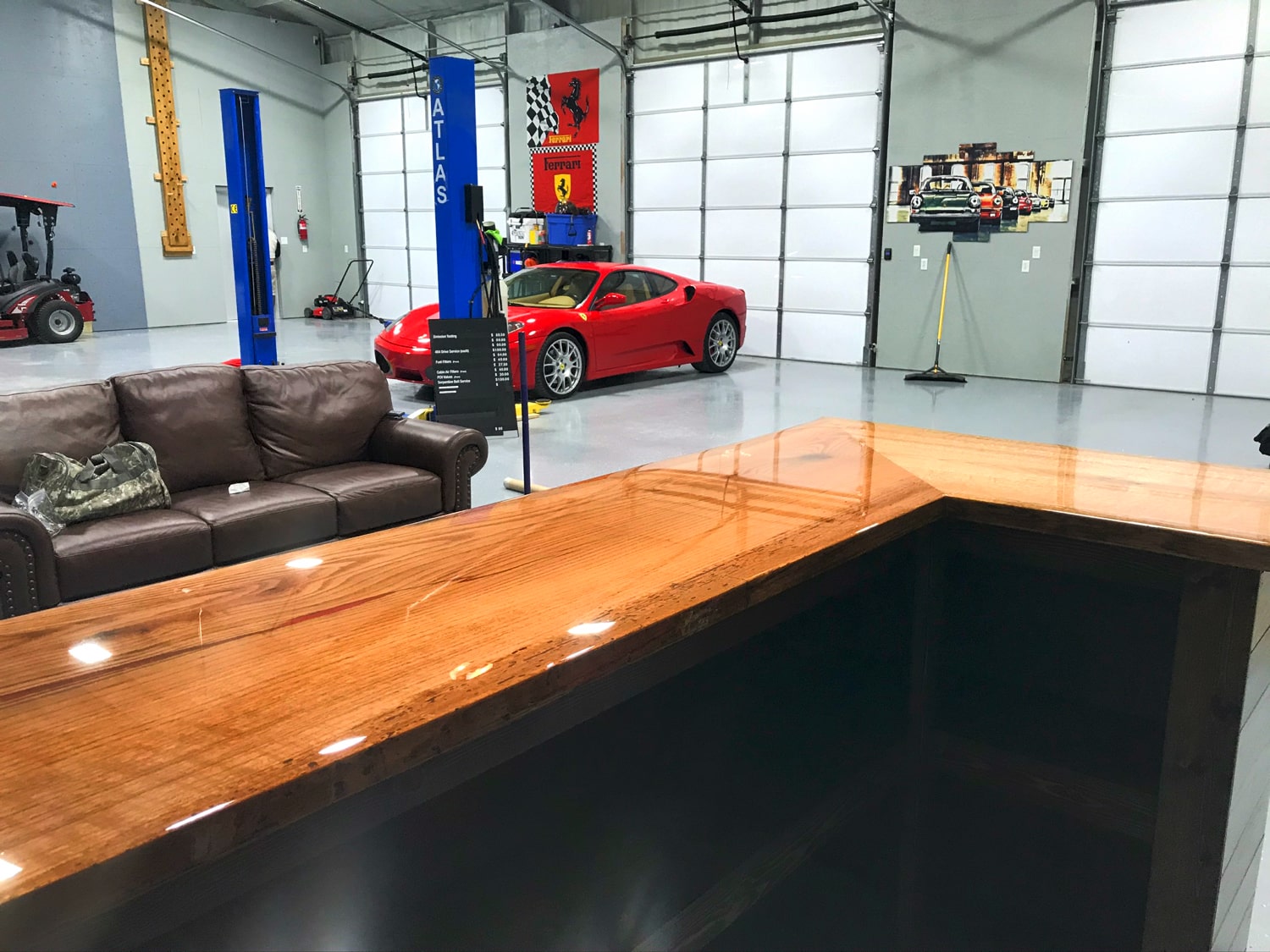 Bar Top and Table Top Clear Epoxy Resin 4 Gallons